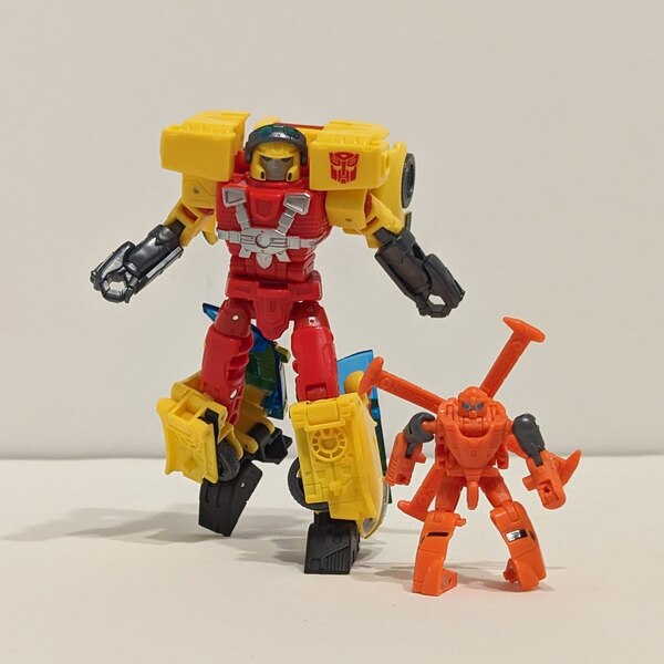 Image Of Minicon Jolt Of Transformers Legacy Evolution Figure  (3 of 7)